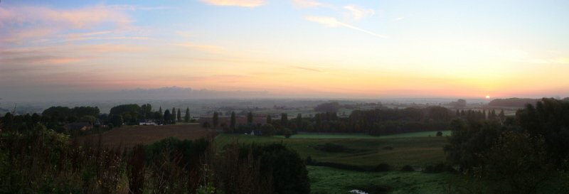 Cassel 2.JPG - Next morning - valley view from park at Cassel